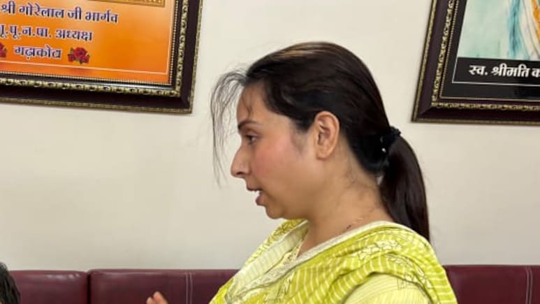 MP News: बेटी की बीमारी ने बदली जिंदगी, सागर की शिल्पी वेदिका फाउंडेशन खोलकर बनीं दूसरों के लिए सहारा