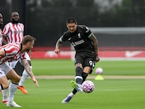 Darwin Nunez Nets Hat-Trick In Liverpools 5-0 Win Over Stoke City
