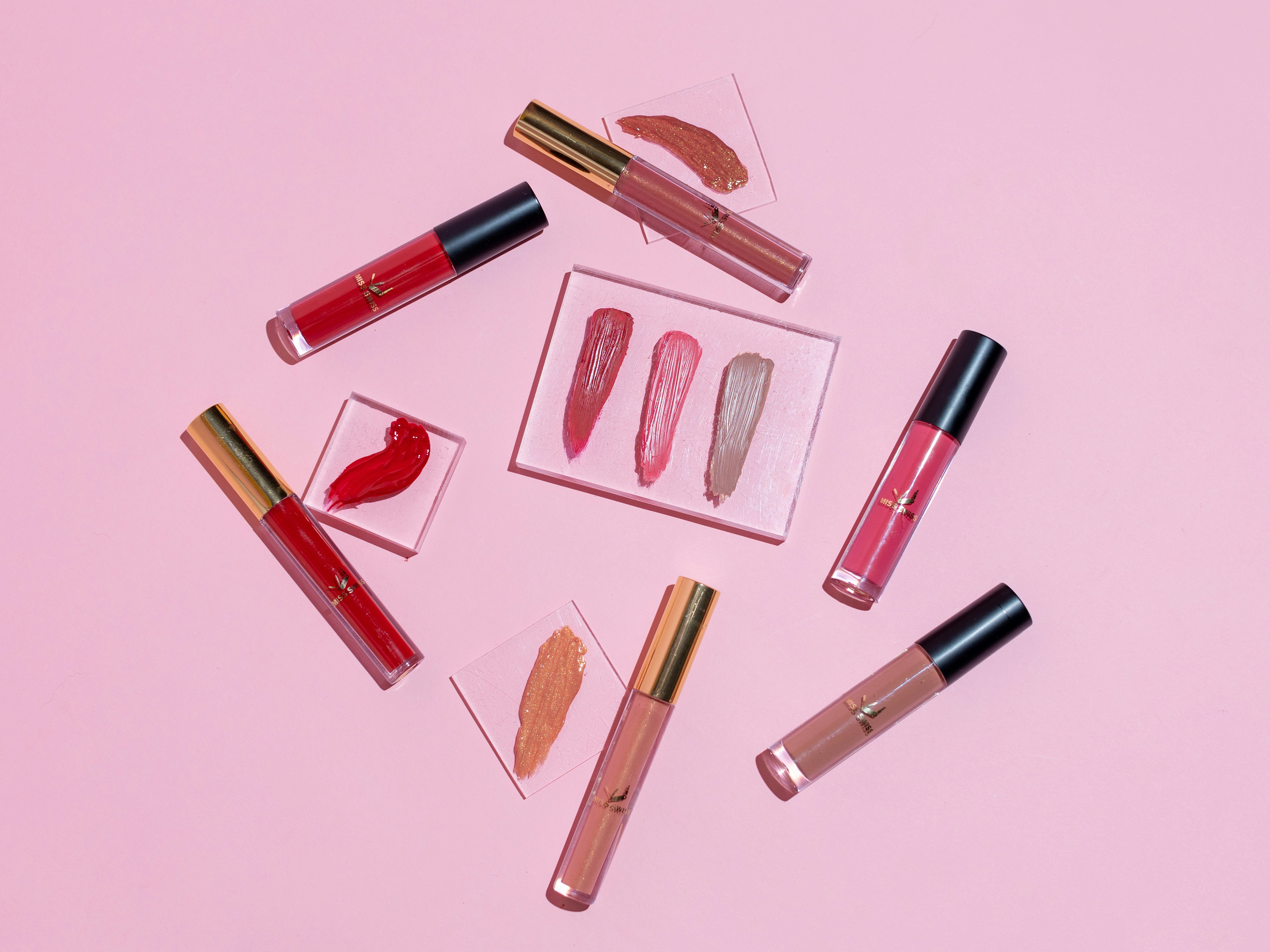 Hariyali Teej पर आपका Makeup होगा ग्लैमरस, ट्राई करें Lakme, Maybelline के मस्कारा, नेल पॉलिश, कॉम्पेक्ट, कंसलीर 45% डिस्काउंट पर Hariyali Teej पर आपका Makeup होगा ग्लैमरस, ट्राई करें Lakme, Maybelline के मस्कारा, नेल पॉलिश, कॉम्पेक्ट, कंसलीर 45% डिस्काउंट पर