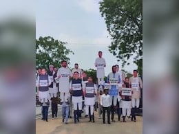 राजस्थान में अनोखे प्रदर्शन के साथ फिर उठी छात्रसंघ चुनाव मांग, गहलोत बोले- युवाओं की आवाज दबा रही सरकार राजस्थान में अनोखे प्रदर्शन के साथ फिर उठी छात्रसंघ चुनाव मांग, गहलोत बोले- युवाओं की आवाज दबा रही सरकार