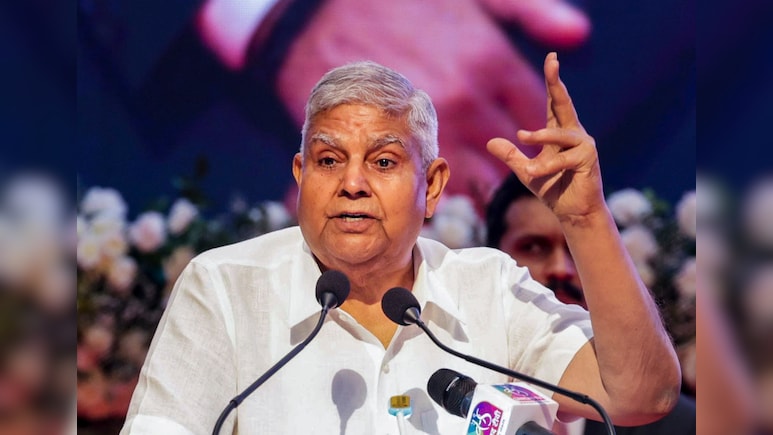 उपराष्ट्रपति जगदीप धनखड़ का कैसे हुआ इस्तीफा, 10 घंटे की पूरी कहानी, समझें टाइमलाइन उपराष्ट्रपति जगदीप धनखड़ का कैसे हुआ इस्तीफा, 10 घंटे की पूरी कहानी, समझें टाइमलाइन