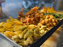 6 Street Foods That Are Safe To Eat Even When It Rains
