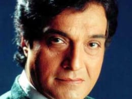 धीरज कुमार को अंतिम विदाई, श्रद्धांजलि देने पहुंचे थे रजा मुराद, दीपक पराशर समेत तमाम करीबी धीरज कुमार को अंतिम विदाई, श्रद्धांजलि देने पहुंचे थे रजा मुराद, दीपक पराशर समेत तमाम करीबी