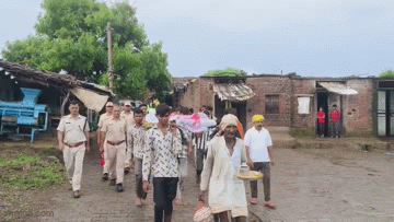 झालावाड़ हादसा: पिपलोदी में नहीं जले चूल्हे, एक अर्थी पर लाए गए सगे भाई-बहन, साथ हो रहा 6 शव का अंतिम संस्कार