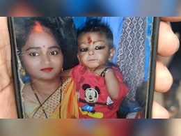 पति-पत्नी के झगड़े में मासूम की मौत, पिता पर आरोप- जमीन पर पटका, इलाज भी नहीं कराया पति-पत्नी के झगड़े में मासूम की मौत, पिता पर आरोप- जमीन पर पटका, इलाज भी नहीं कराया