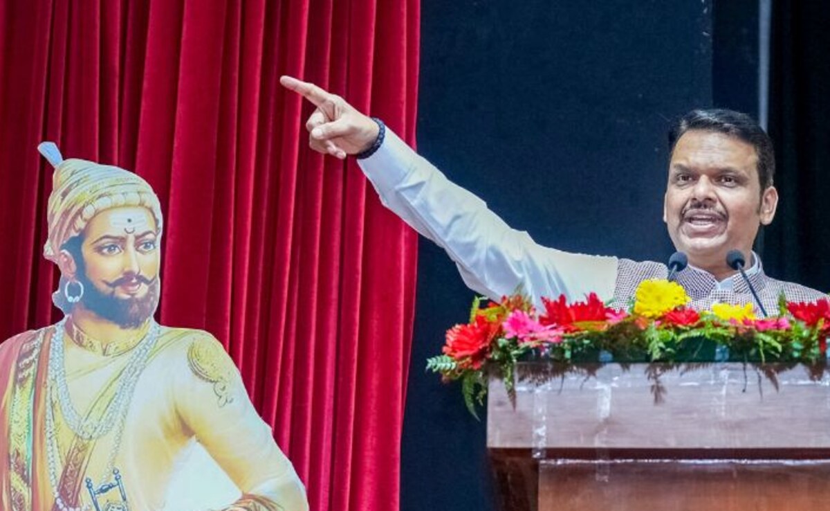 Maharashtra Chief Minister Devendra Fadnavis on Tuesday warned the council