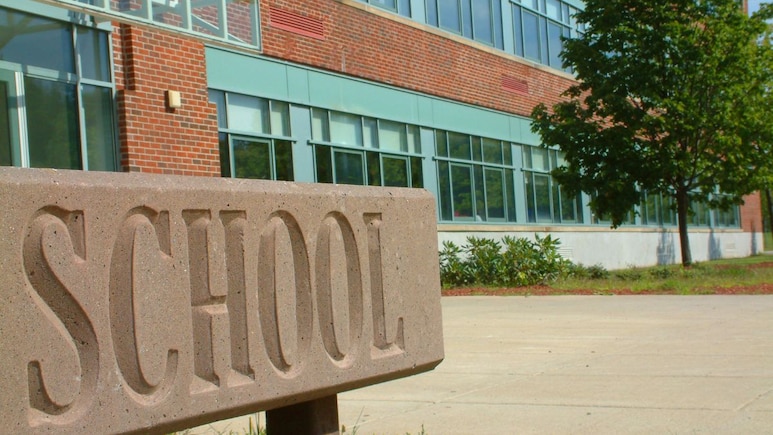Private Schools: MP के 250 निजी स्कूलों की मान्यता रद्द, केवल कागजों पर संचालित हो रहे थे कई स्कूल, यहां देखें लिस्ट