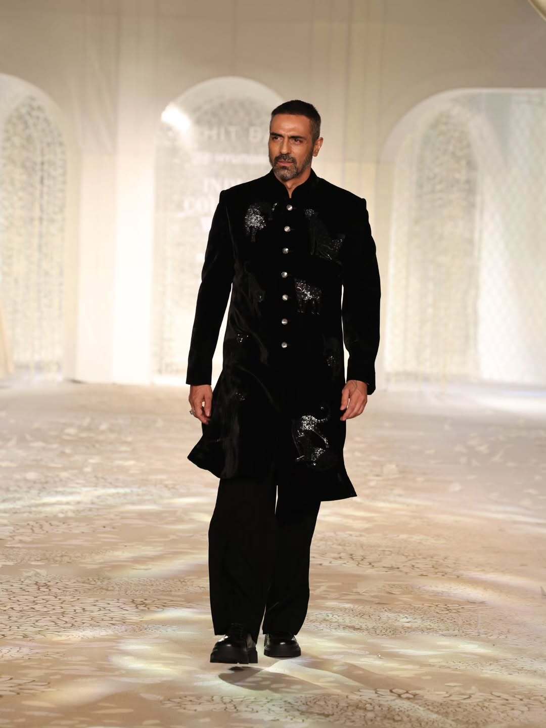 Arjun Rampal Pays Tribute To Late Designer And Friend Rohit Bal At ICW 2025: "Legends Never Die"
