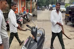 Shinde Sena Leader Pulls Out Sword Over Parking Dispute Near Mumbai Shinde Sena Leader Pulls Out Sword Over Parking Dispute Near Mumbai