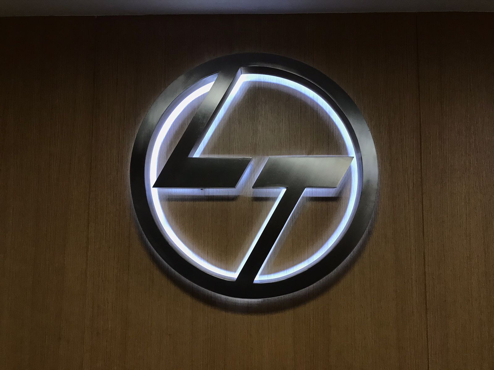 &#039;Buy&#039; L&amp;T Shares Maintains Motilal Oswal On Above Estimate Q1 Results, Hikes Target Price 