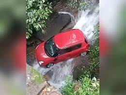 Karnataka: Car Plunges Into Canal Near Shiradi Ghat Amid Heavy Rains Karnataka: Car Plunges Into Canal Near Shiradi Ghat Amid Heavy Rains