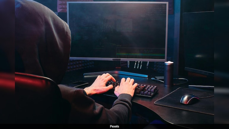 Mumbai Cyber Police Bust Share Trading Scam, Woman Duped Of Over Rs 27 Lakh