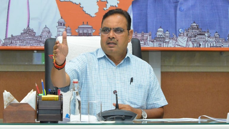 सीएम भजनलाल ने ली राइजिंग राजस्थान की समीक्षा बैठक, कहा- युवाओं के लिए रोजगार सरकार की सर्वोच्च प्राथमिकता