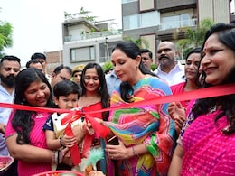 Rajasthan: तीज मेला 2025 का शानदार आगाज, उपमुख्यमंत्री दिया कुमारी ने किया उद्घाटन  Rajasthan: तीज मेला 2025 का शानदार आगाज, उपमुख्यमंत्री दिया कुमारी ने किया उद्घाटन