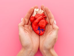 These 10 Early Signs Of Heart Issues To Watch Out For In Your 30s These 10 Early Signs Of Heart Issues To Watch Out For In Your 30s
