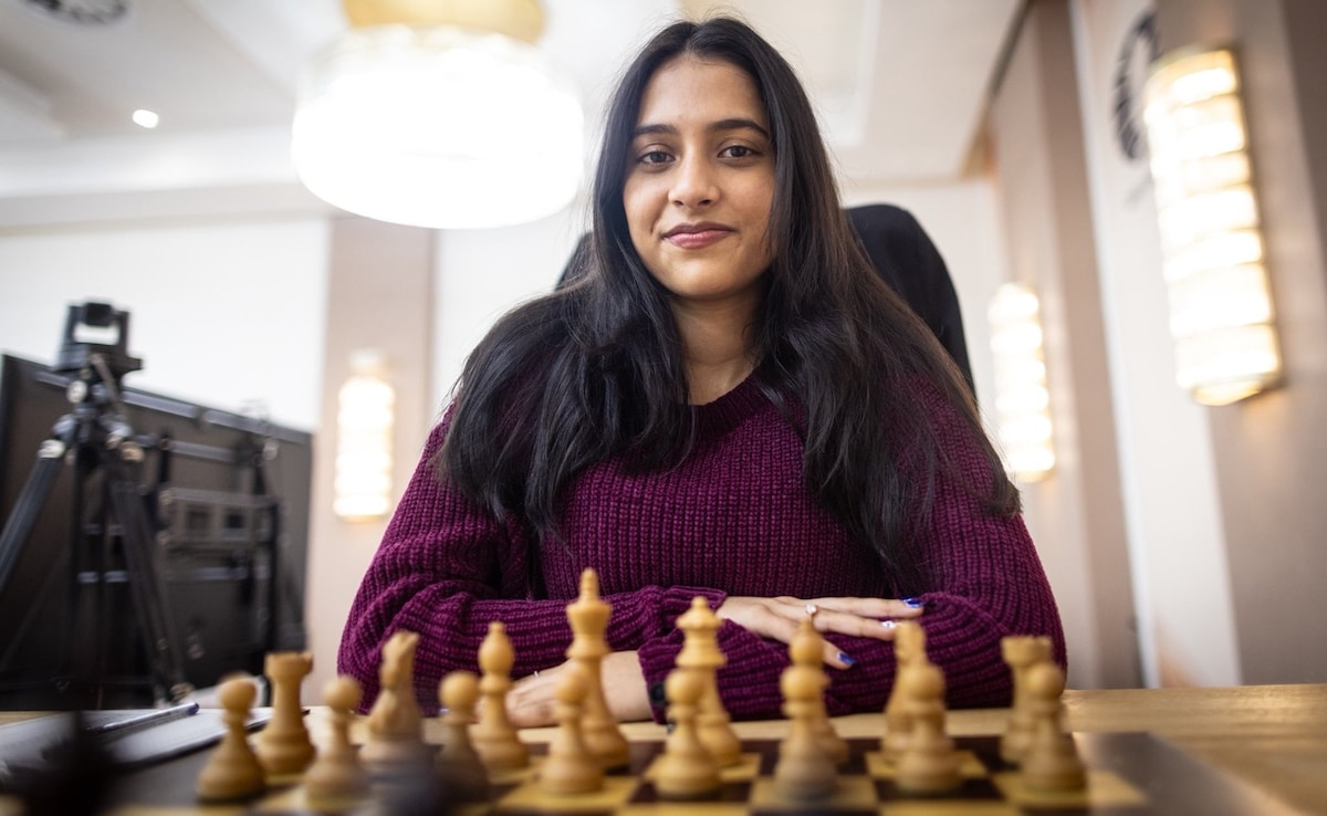 FIDE Womens Chess World Cup Final LIVE: Divya Deshmukh Becomes 1st Indian Champion, Beats Koneru Humpy