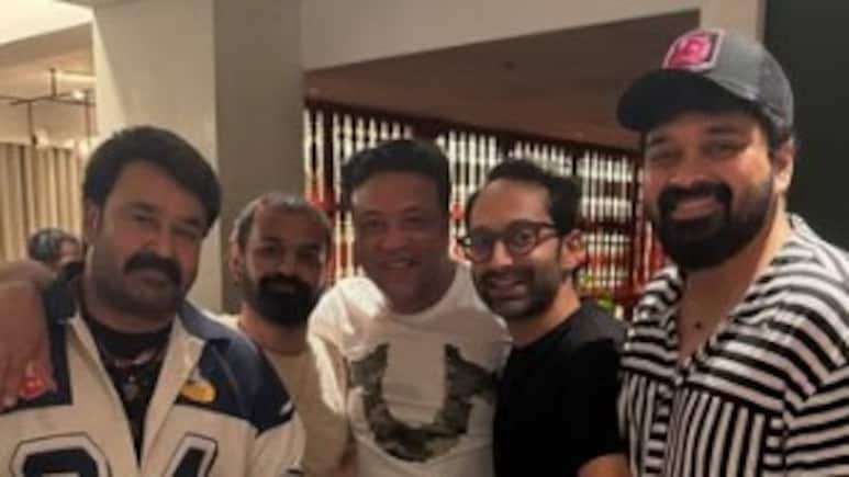 Mohanlal Partied With Fahadh Faasil, Wife Nazriya After Viral <i>Hridayapoorvam</i> Moment. See Pics Mohanlal Partied With Fahadh Faasil, Wife Nazriya After Viral <i>Hridayapoorvam</i> Moment. See Pics