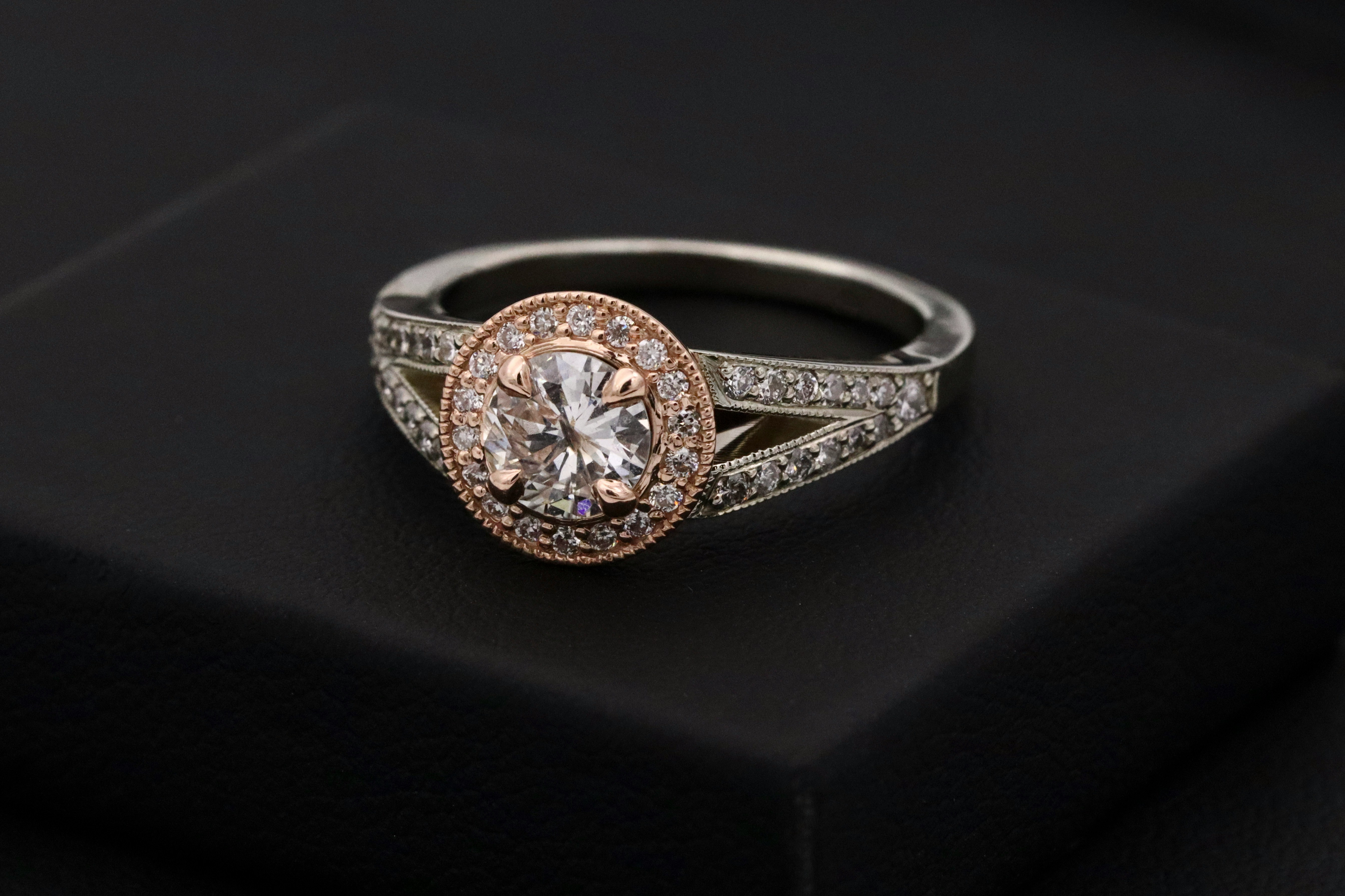 हर मौके को बनाए खास! Gifting या Personal Use के लिए परफेक्ट है ये Silver-Plated AD Rings हर मौके को बनाए खास! Gifting या Personal Use के लिए परफेक्ट है ये Silver-Plated AD Rings