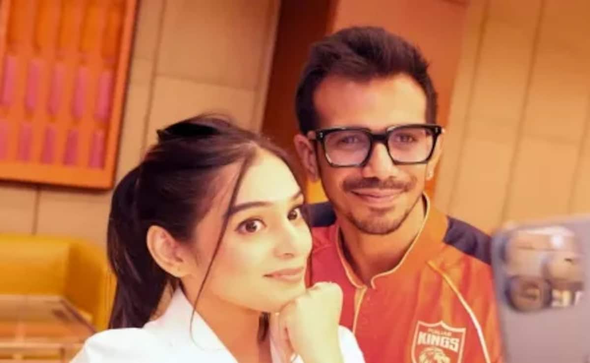 RJ Mahvash Reacts To Troll Accusing Her Of "Stealing" Yuzvendra Chahal From Ex-Wife Dhanashree