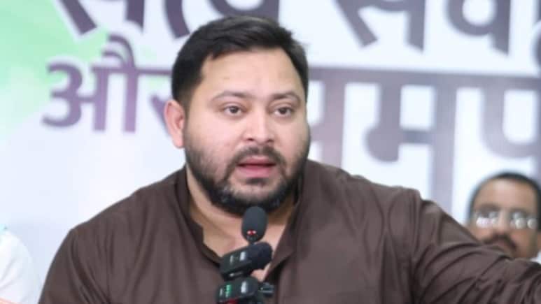 तेजस्वी यादव के पिटारे में क्या है, जो बिहार विधानसभा चुनाव में गेमचेंजर होगा