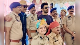 कौन हैं DCP राशि डोगरा ? जिनके विदाई समारोह में शामिल हुए कार्तिक आर्यन और&nbsp;जैकी श्रॉफ