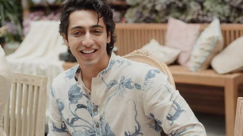 Saiyaara से हिट हुए Ahaan Panday की मम्मी भी हैं फेमस हस्ती, फिटनेस में देती हैं बड़ी बड़ी एक्ट्रेस को मात, देखें PHOTO Saiyaara से हिट हुए Ahaan Panday की मम्मी भी हैं फेमस हस्ती, फिटनेस में देती हैं बड़ी बड़ी एक्ट्रेस को मात, देखें PHOTO