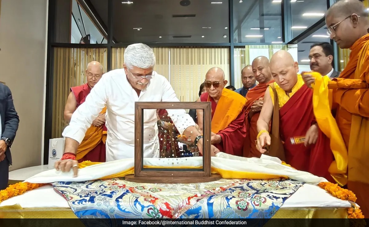 Piprahwa Relics of Buddha се завръща в Индия след 127 години 