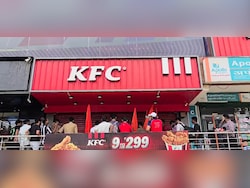 Hindu Outfit Shuts KFC, Nazeer Foods Outlets In Ghaziabad Over &lt;i&gt;Sawan&lt;/i&gt;