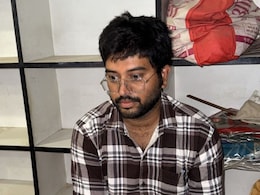 ACB Action: प्रधानमंत्री आवास योजना के लिए VDO ने की 10000 रुपये की डील, 7000 रुपये रिश्वत लेते गिरफ्तार ACB Action: प्रधानमंत्री आवास योजना के लिए VDO ने की 10000 रुपये की डील, 7000 रुपये रिश्वत लेते गिरफ्तार