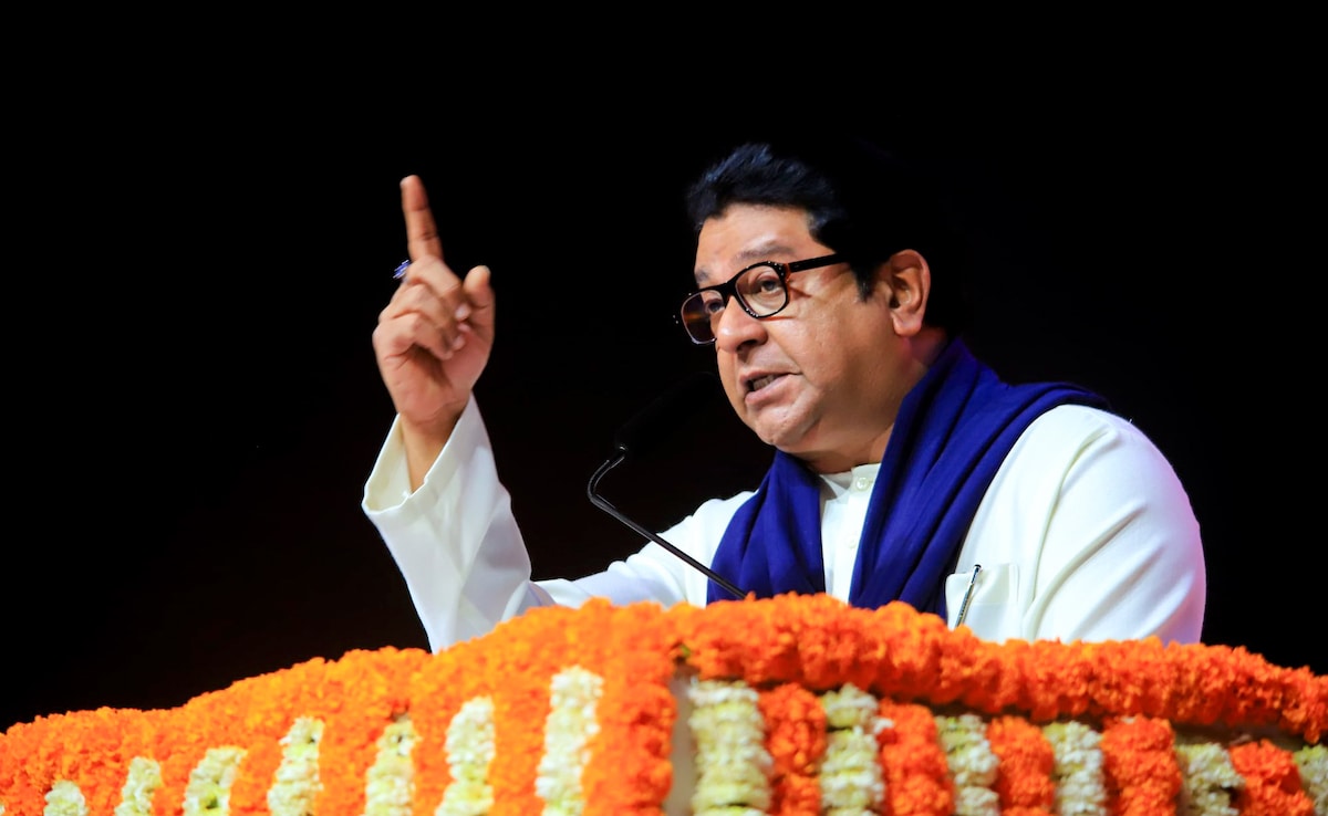 Мумбай MNS chief Raj Thackeray on Friday warned Maharashtra Chief