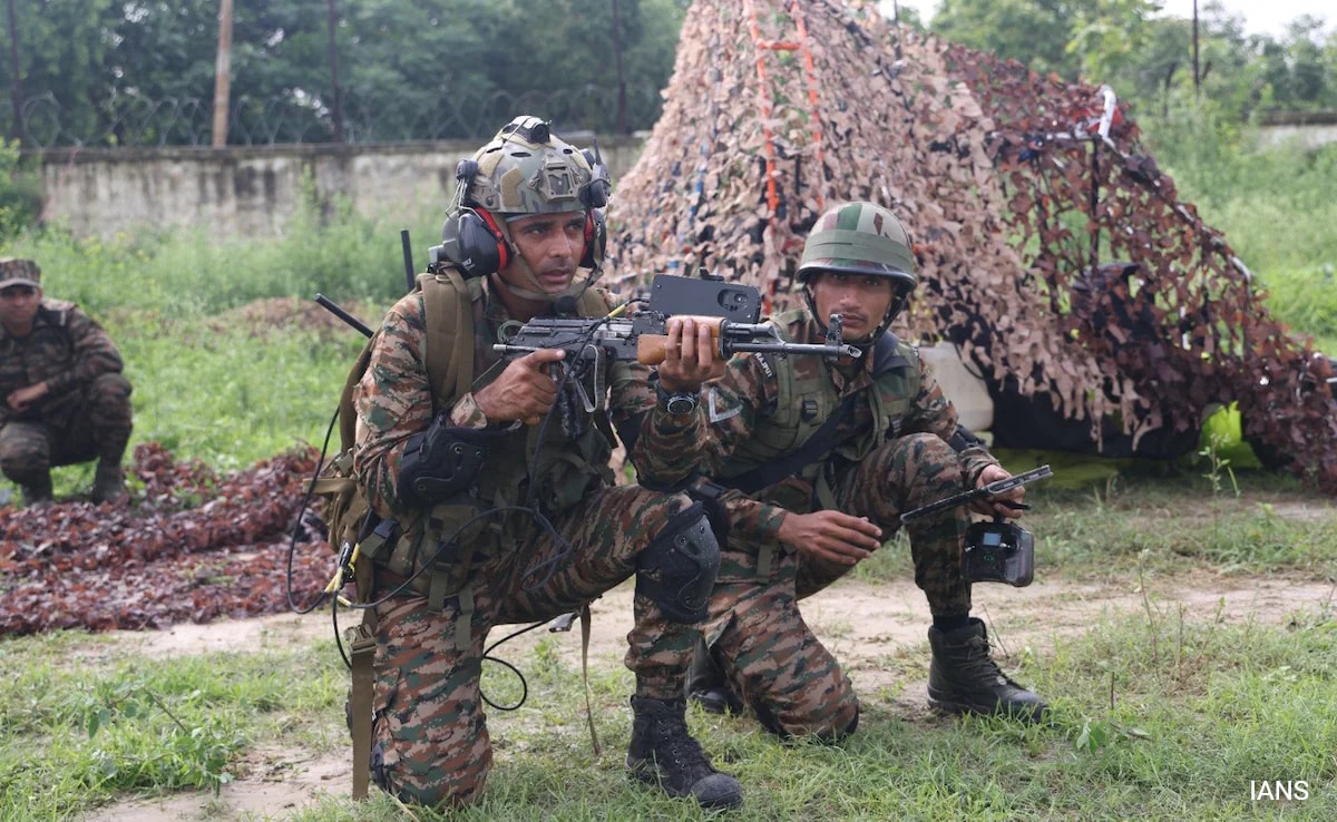 Union Public Service Commission Will Close Combined Defence Services 1 Applications Today