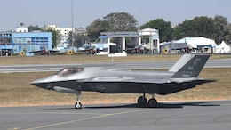 "After Watching <i>Saiyaara</i>...": Memes Fly As UK's F-35B Takes Off From Kerala