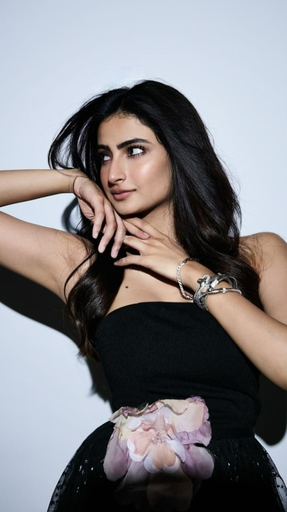 Palak Tiwari's Off-Shoulder Chic is Pure Fire