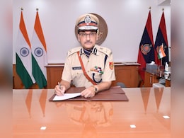 कौन हैं दिल्ली पुलिस कमिश्नर का एडिशनल चार्ज संभालने वाले सीनियर IPS SBK सिंह कौन हैं दिल्ली पुलिस कमिश्नर का एडिशनल चार्ज संभालने वाले सीनियर IPS SBK सिंह
