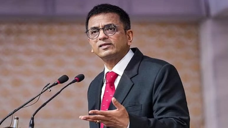 पूर्व CJI चंद्रचूड की नई मर्सिडीज के लिए यह नंबर अलॉट कर दें... सुप्रीम कोर्ट के रजिस्‍ट्रार ने लिखी चिट्ठी
