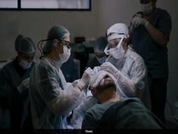 सैलून में डिटॉक्स के नाम पर शख्स से 5 करोड़ की ठगी, ट्रीटमेंट का हुआ साइड इफेक्ट, नहीं मिला रिफंड सैलून में डिटॉक्स के नाम पर शख्स से 5 करोड़ की ठगी, ट्रीटमेंट का हुआ साइड इफेक्ट, नहीं मिला रिफंड