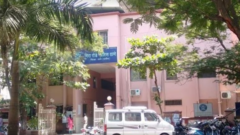 मुंबई के मीरा रोड में पायलट पर एयर होस्टेस से दुष्कर्म का आरोप