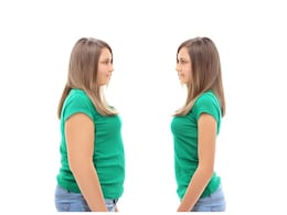 Weight Loss: 3 महिन्यांत कमी होईल 20kg वजन, फॅट्स कमी करण्यासाठी फिटनेस कोचने सांगितल्या 10 स्टेप्स Weight Loss: 3 महिन्यांत कमी होईल 20kg वजन, फॅट्स कमी करण्यासाठी फिटनेस कोचने सांगितल्या 10 स्टेप्स