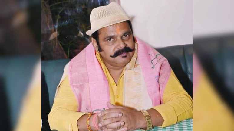 बलरामपुर में प्रशासन की मिलीभगत से हो रहा धर्मांतरण, बीजेपी नेता का सनसनीखेज दावा