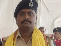 Bihar Cop Asks Man His Caste, Then Forces Him To Lick His Spit Bihar Cop Asks Man His Caste, Then Forces Him To Lick His Spit
