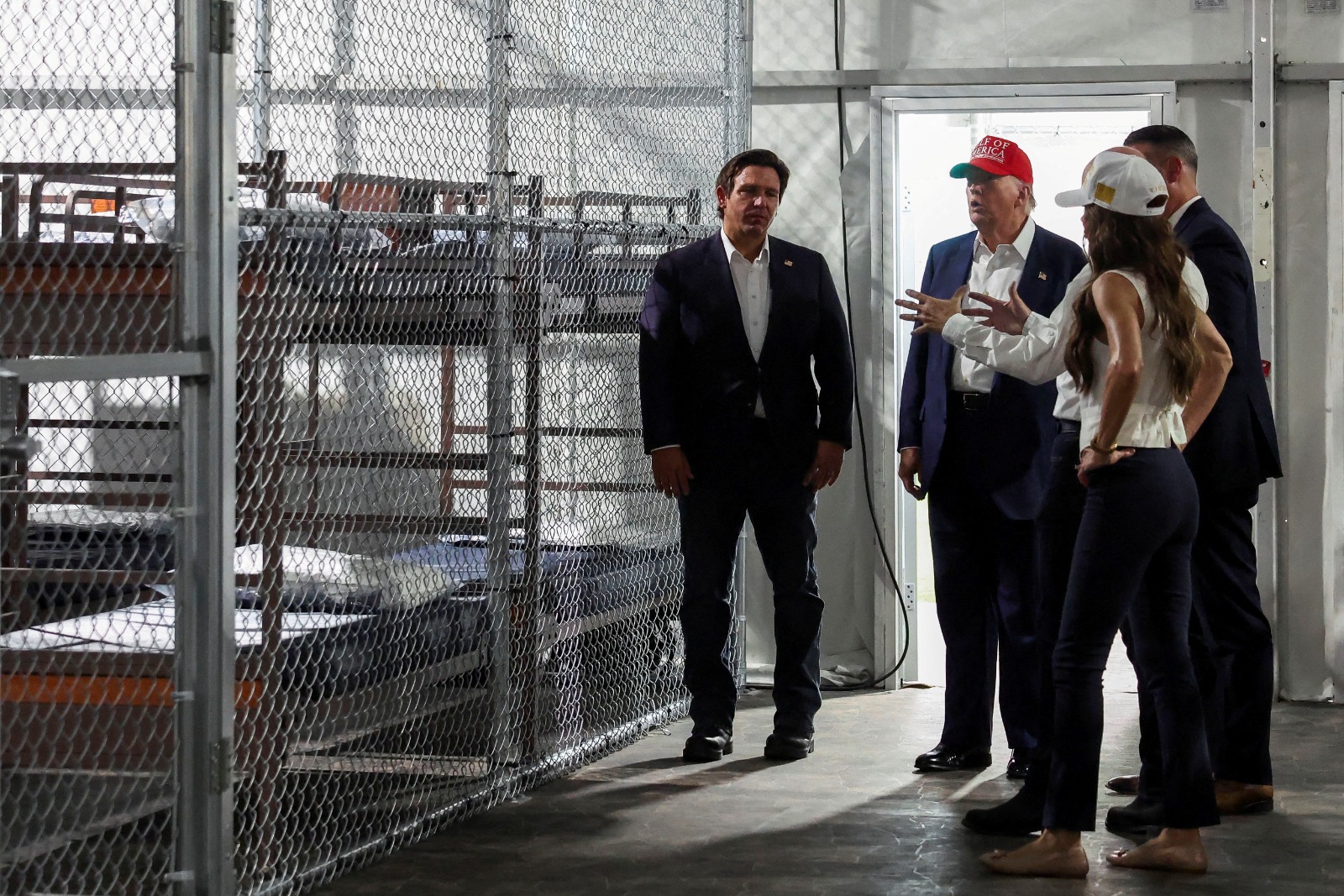 At New US Detention Centres, Women Forced To Use Toilets In Front Of Men