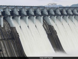 Bisalpur Dam: 21 साल में पहली बार जुलाई महीने में खुला बीसलपुर बांध का गेट, जलस्तर बढ़ने से हुआ ओवरफ्लो Bisalpur Dam: 21 साल में पहली बार जुलाई महीने में खुला बीसलपुर बांध का गेट, जलस्तर बढ़ने से हुआ ओवरफ्लो