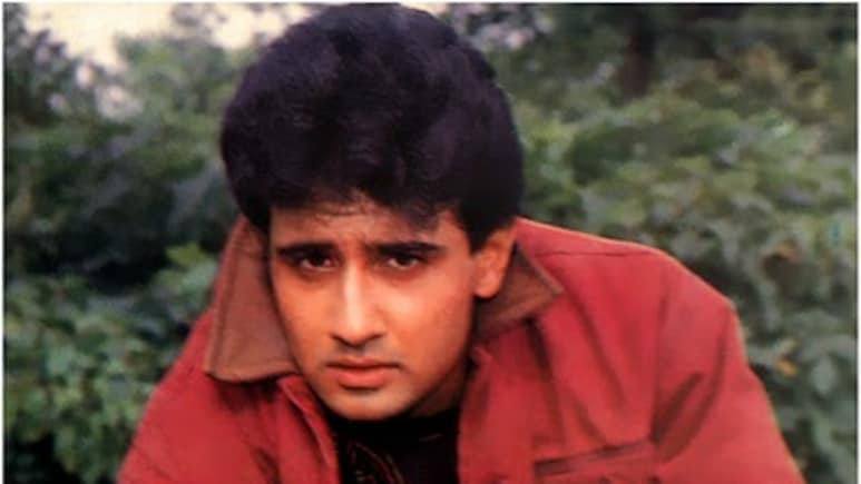 दिलीप कुमार, राज कुमार जैसे सुपरस्टार्स संग किया काम, डेब्यू हुआ सुपरहिट, टीवी पर पहचान नहीं पाएंगे प्रेम दीवाने के मनोहर को... दिलीप कुमार, राज कुमार जैसे सुपरस्टार्स संग किया काम, डेब्यू हुआ सुपरहिट, टीवी पर पहचान नहीं पाएंगे प्रेम दीवाने के मनोहर को...