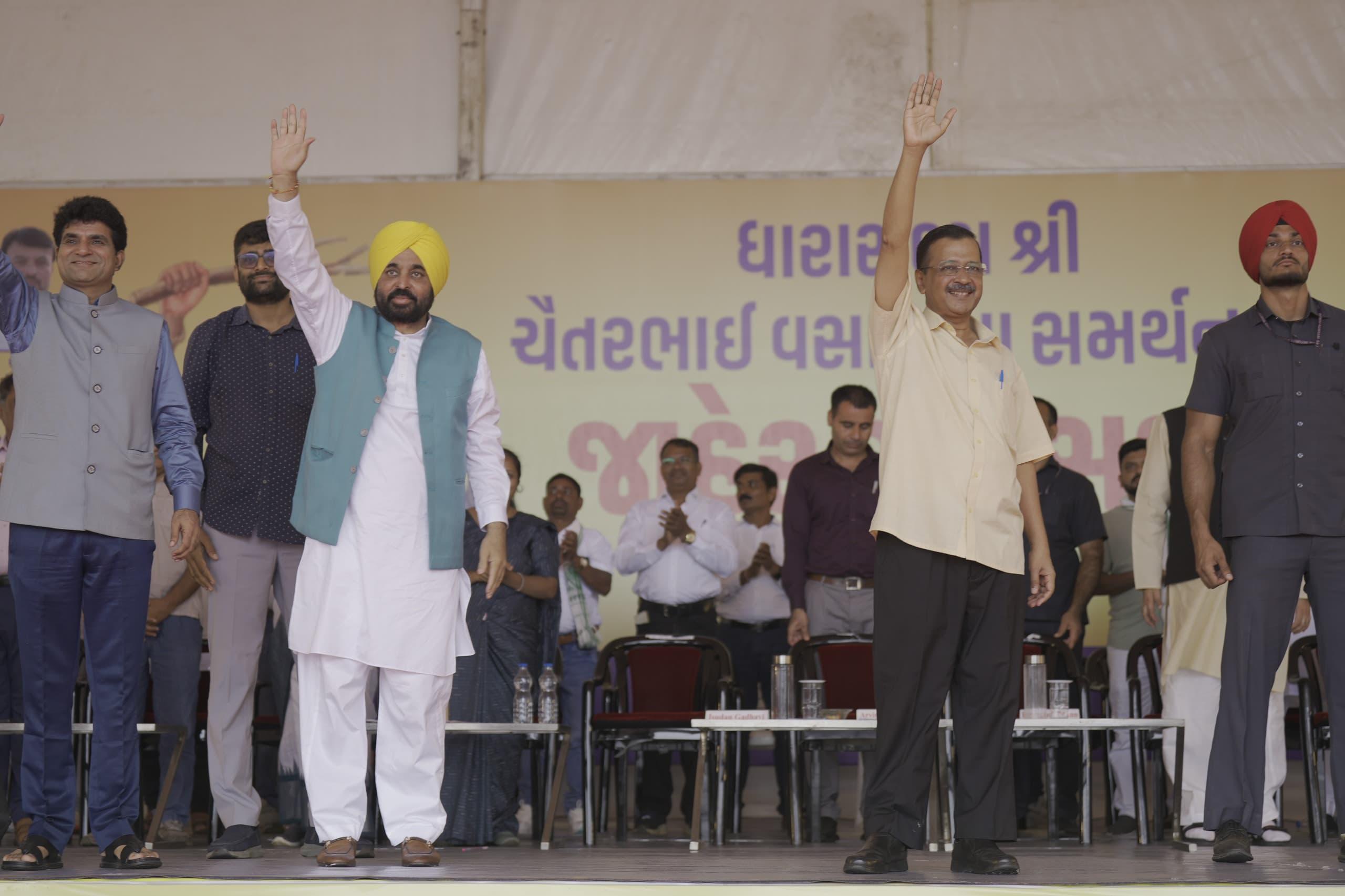 गुजरात: AAP विधायक चैतर वसावा की गिरफ्तारी के खिलाफ केजरीवाल की सभा, बोले- 'करप्शन की पोल खोलने पर जेल भेजा'