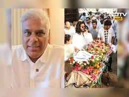 Bollywood News: बॉलिवूडची पोलखोल! शोकसभेत काय होतं? आशिष विद्यार्थींनी सर्वच सांगितलं Bollywood News: बॉलिवूडची पोलखोल! शोकसभेत काय होतं? आशिष विद्यार्थींनी सर्वच सांगितलं