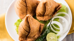 8 Budget-Friendly Snacks To Order When You're In Office And Craving Something Tasty