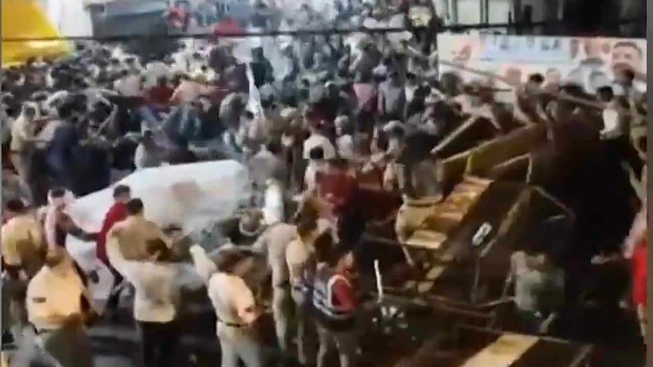 Video : Lathi Charge, Case Against 16 After Attempt To Divert Muharram Procession Route In Ujjain