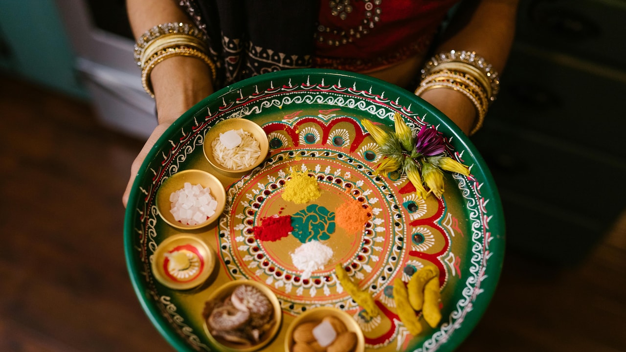 Celebrate Raksha Bandhan in style with decorated thalis from Amazon Bazaar