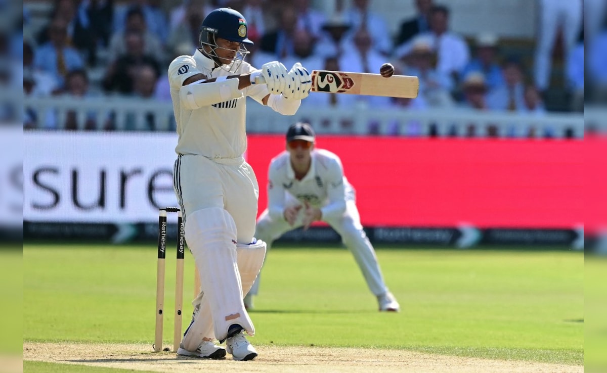 4th Test Live: CSK Star Makes Debut For India As England Opt To Bowl