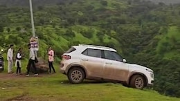 Stunt For Reel Ends In Disaster: SUV Falls Into 300-Foot Ditch In Maharashtra, Driver Injured
